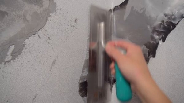 ПЛЁНКА + ШПАКЛЁВКА = МРАМОР !!! ДЕКОРАТИВНАЯ ШТУКАТУРКА ЗА КОПЕЙКИ !!! ДЕКОР СВОИМИ РУКАМИ !!!