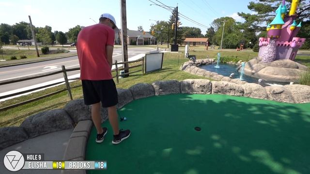 Now THAT Is A Lucky Mini Golf Hole In One! смотреть онлайн