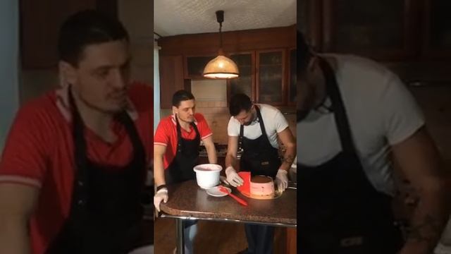 Морковный торт. Часть 2 смотреть онлайн