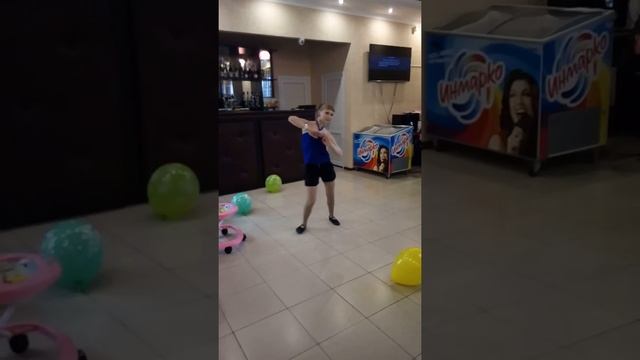 Танец зятю на юбилей смотреть онлайн