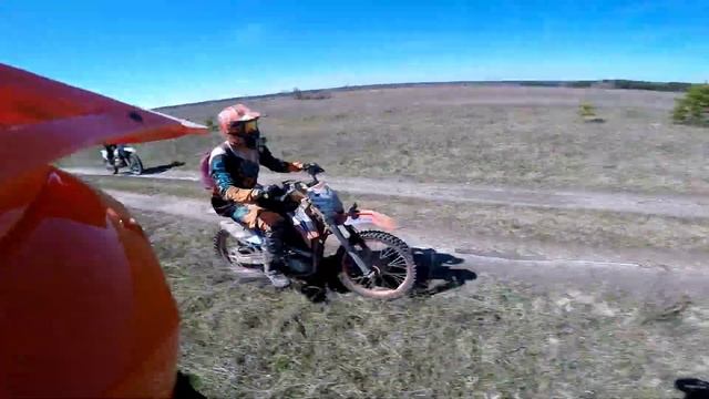 Эндуро прохват на 120км огромной толпой Часть 2 смотреть онлайн
