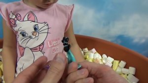 Огромный горшок зефира маршмеллоу с сюрпризами игрушками Giant pot with marshmal