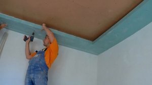 Прямой короб на потолке из гипсокартона с подсветкой