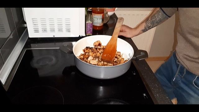 Гуляш из свинины смотреть онлайн