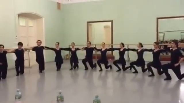 Экзамен по танцу в Щепке. "Сиртаки". смотреть онлайн