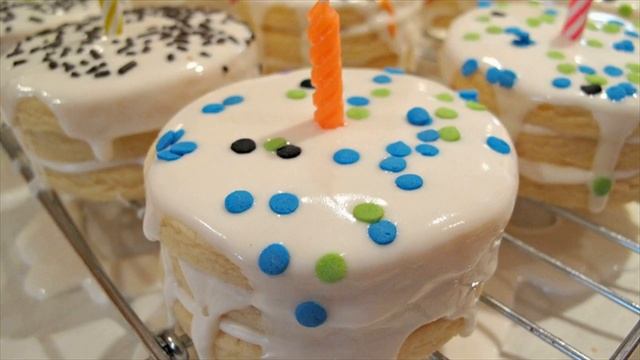 Cookies Craze Cake смотреть онлайн