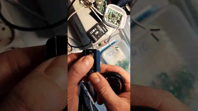 Копирование пульта Alutech AT-4N смотреть онлайн