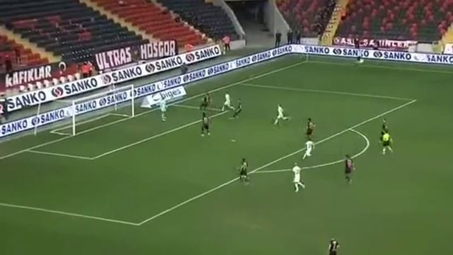 Muhammed Demir 10. Saniyedeki Gölü Süper Ligin En Hızlı Gölü смотреть онлайн