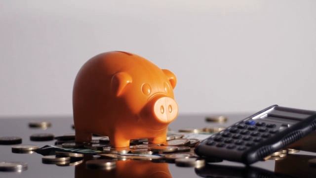 AVID Financial Literacy PSA Ben & Mercedes смотреть онлайн