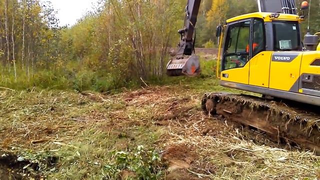 FAE UML/S/EX-150 /VT - Forestry mulcher on Volvo EC220D excavator смотреть онлайн