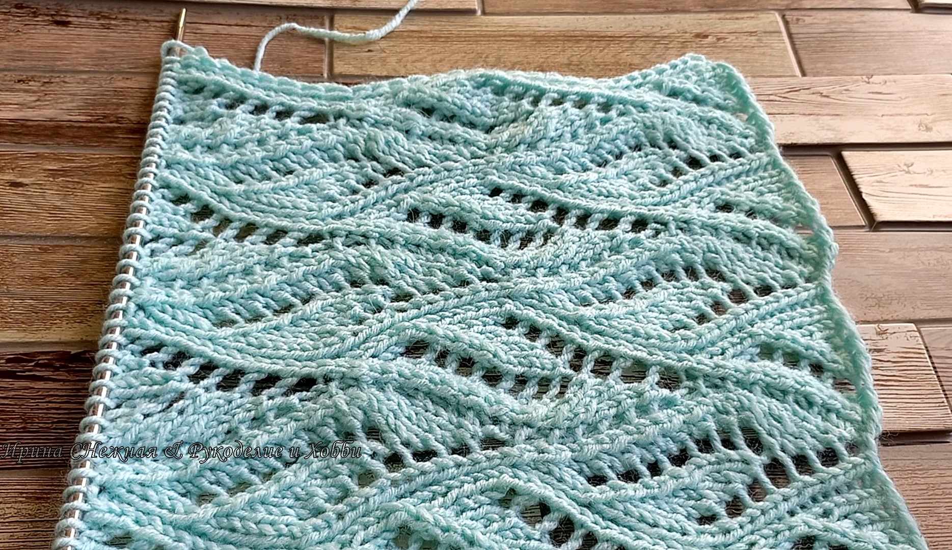 МОДНЫЙ АЖУРНЫЙ УЗОР ДЛЯ КАРДИГАНА СПИЦАМИ смотреть онлайн