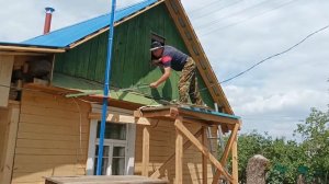 Взялись за беседку. Второй фронтон.