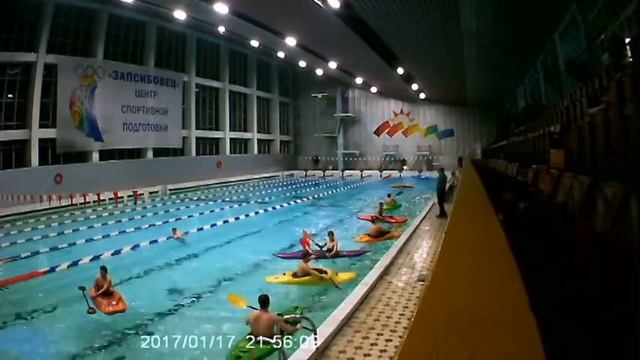 2017 Бассейн. Каяки. Новички. На лодке с вышки. Как это было. смотреть онлайн