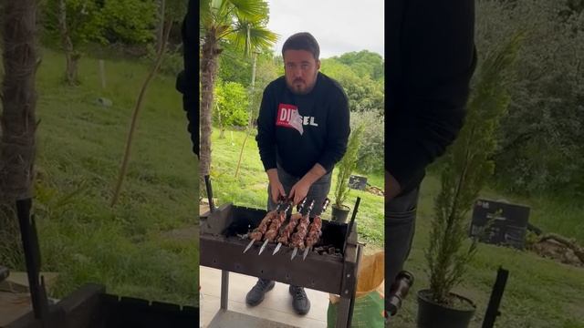 Непосредственно Каха- шашлык смотреть онлайн