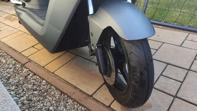 SKUTER ELEKTRYCZNY Niu n1s SPORT (NQI) смотреть онлайн