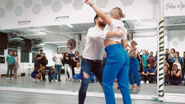 Bachata Sensual in Manhatten, New York / KIKO & CHRISTINA / DJ Khalid, Mr. Don - Manana смотреть онлайн