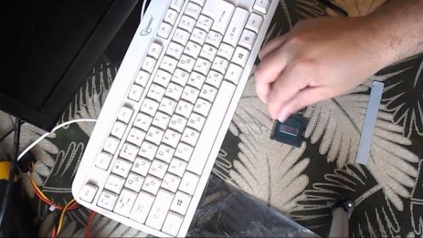 [ОФФТОПИК] Intel Xeon E3 1230 V2 - скальпирование, замена термопасты, тест на нагрев