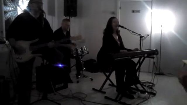Linda Gail Lewis Enviken övertänger 2017-11-19 смотреть онлайн