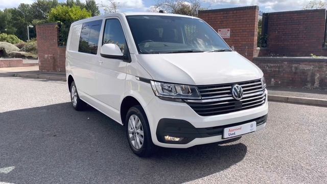 Approved Used Volkswagen Transporter 2.0TDI 110ps T30 Kombi Highline SWB 5 Speed Manual 6 Seats смотреть онлайн