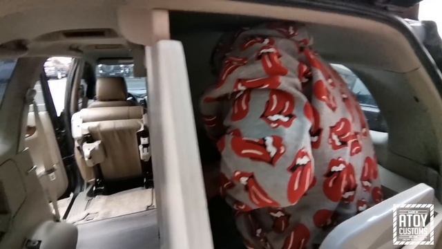 Toyota Innova with Toilet??? is it posible? смотреть онлайн