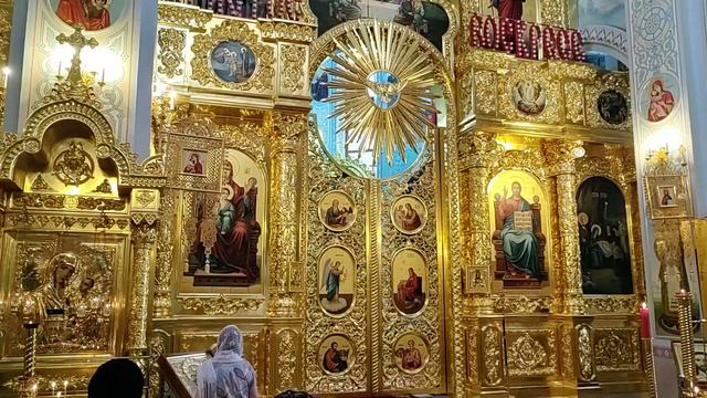 Ексапостиларий (светилен) Пасхи "Плотию уснув...". Регент Екатерина Артюхова. смотреть онлайн