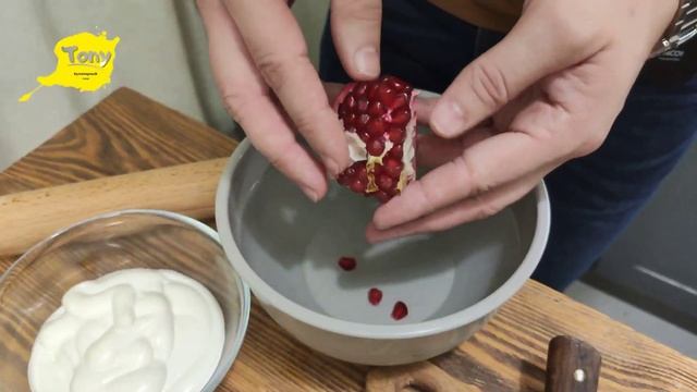 САМ ОТ СЕБЯ В ШОКЕ! 30 ЛЕТ НЕ ЗНАЛ О ТАКОМ ПОПУЛЯРНОМ БЛЮДЕ/ ГОТОВИМ "ГРАНАТОВЫЙ БРАСЛЕТ" смотреть онлайн