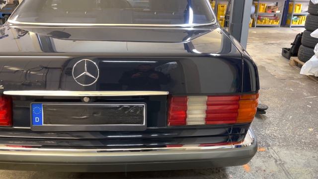 1987 Mercedes-Benz 500 SEL Pullman - Motorstart und Lauf - engine start and run смотреть онлайн