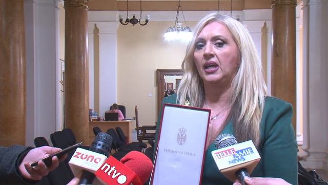 belami.rs - Veljko Đurić i Narodna biblioteka "Stevan Sremac" dobitnici Sretenjskih nagrada смотреть онлайн