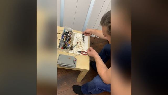 Домофон в квартиру. Установка видеодомофона в квартиру, и установка дополнительных охранных камер. смотреть онлайн