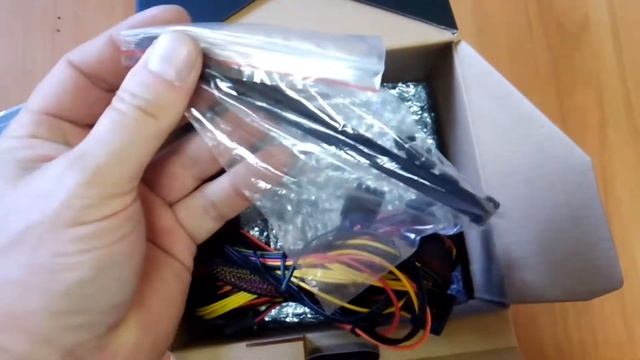 Блок питания COUGAR XTC 500. Распаковка / unboxing смотреть онлайн