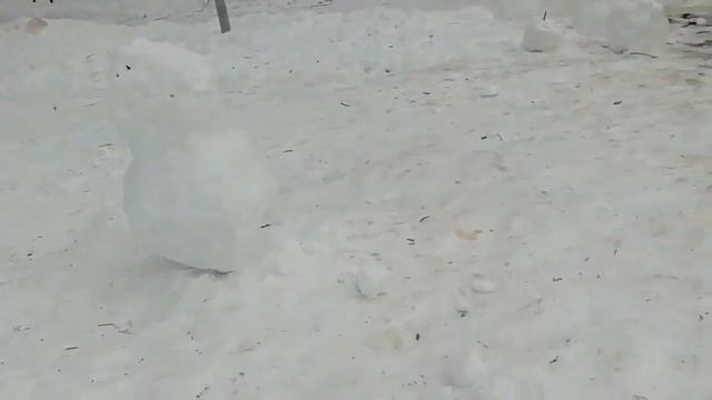 Снежные скульптуры в парке Радуга в Дзержинске смотреть онлайн