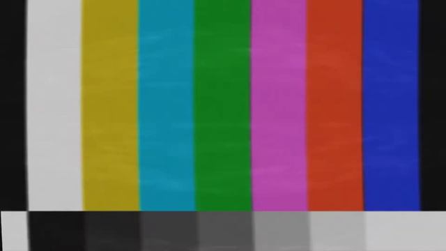 тикток учит кота смотреть в глазок и не открывать бандитам смотреть онлайн