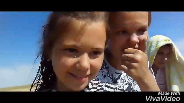 Катаюсь на лошади смотреть онлайн