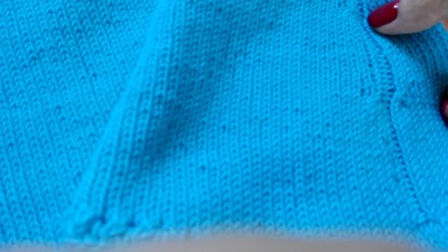 Майка " Льдинка" спицами. Просто и легко. Лицевая гладь смотреть онлайн