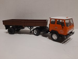Сборка модели тягача КАЗ 608В AVD models.mp4