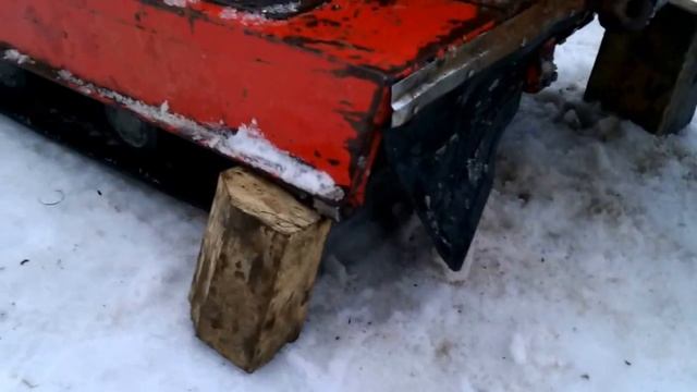 Снегоход "Буран" натяжение гусениц смотреть онлайн