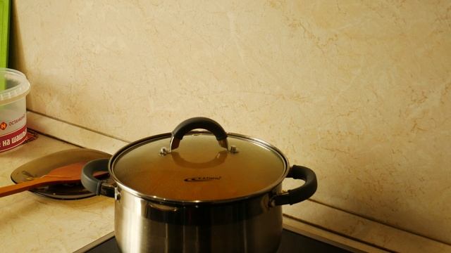 Щи из квашеной(кислой) капусты. смотреть онлайн