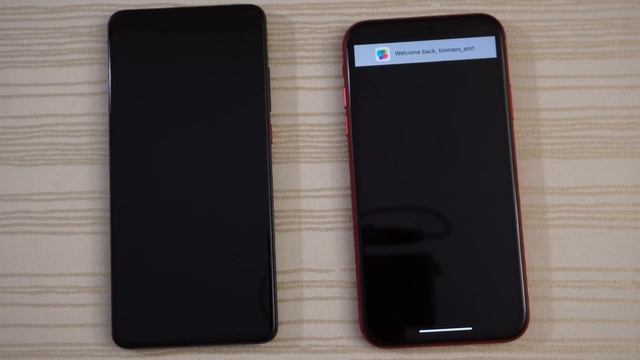 Redmi K20 Pro vs iPhone XR - Speed Test! смотреть онлайн