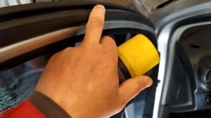 Чем смазать двери авто от скрипа. Устраняем скрип резинок двери автомобиля