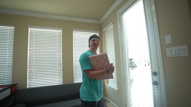 If You FIND IT, You KEEP It CHALLENGE! смотреть онлайн