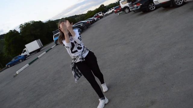 Танец под песню Бабек Мамедрзаев - Принцесса смотреть онлайн