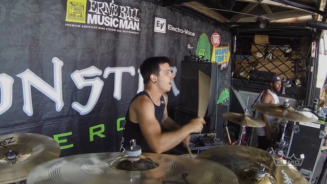 Steve Carey: Warped Tour | Remo смотреть онлайн