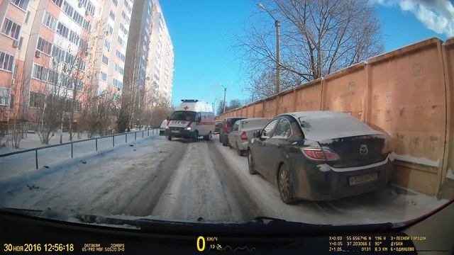 Каток на дорогах в п. ВНИИССОК смотреть онлайн