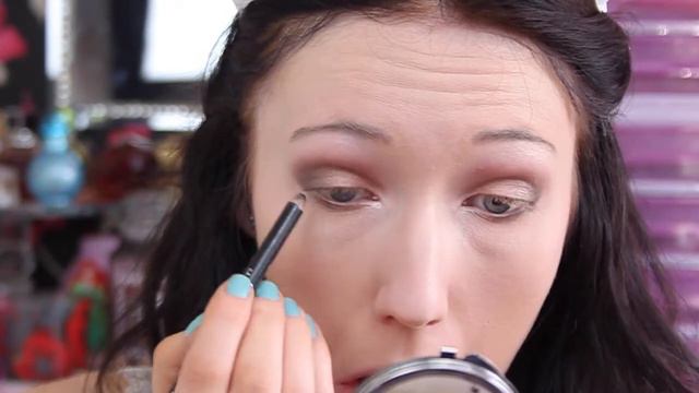 Rose Gold & Jade Eyes | Drugstore Makeup Tutorial смотреть онлайн