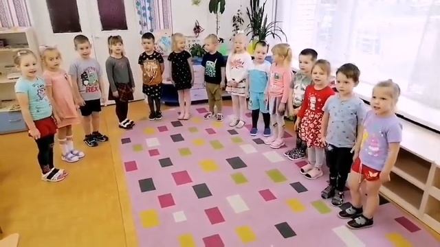 «Папа и я - лучшие друзья» С днем отца! воспитанники группы №12 смотреть онлайн