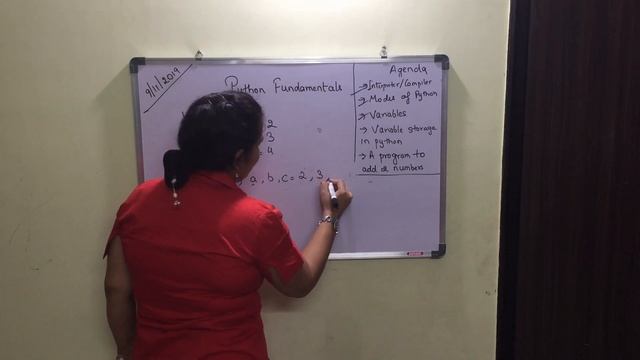 Python Fundamentals Part 1 | Class XI (CBSE) | Variables and modes in Python смотреть онлайн