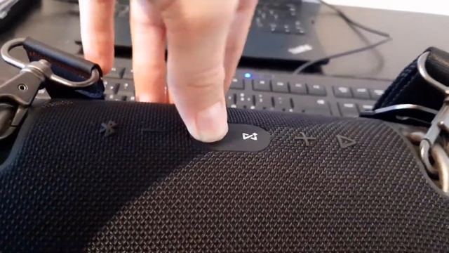 JBL Xtreme 2 Power button Not working смотреть онлайн