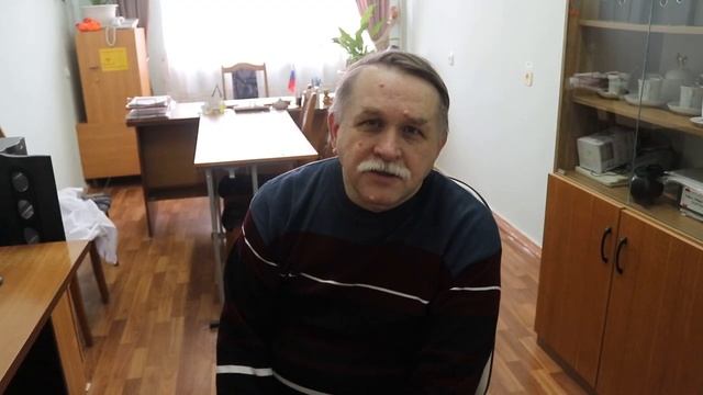С праздником, милые девушки! С 8 марта! смотреть онлайн