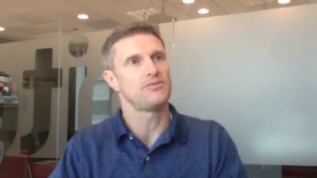 AMD's Bahr Mahony on Puma, AMD's Latest Notebook Tech смотреть онлайн