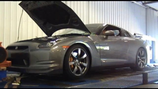 2010 Nissan R35 GTR Switzer P800, Before And After Dyno